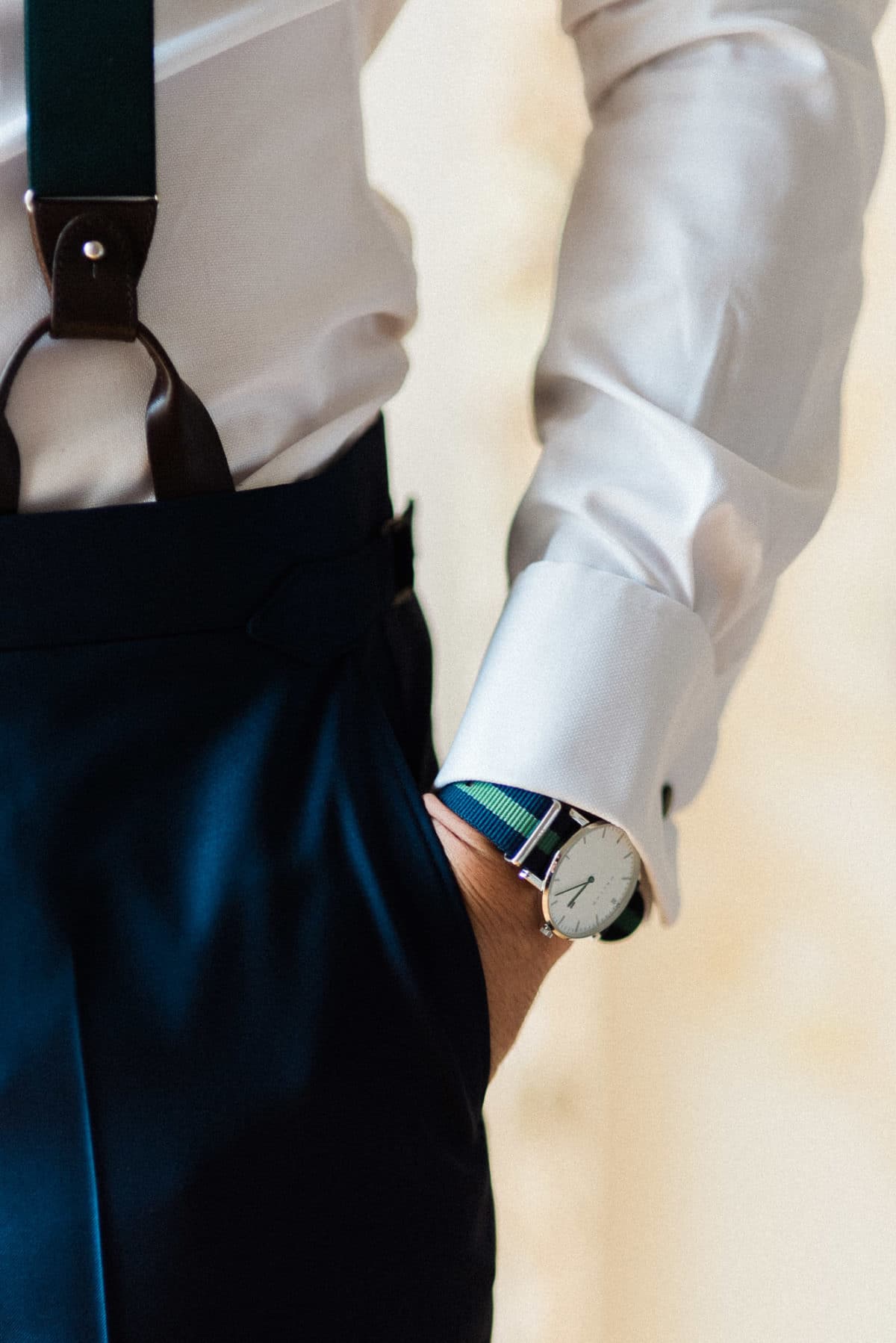 detail montre preparatifs mariage domaine de galoupet photos par pixaile photography photographe fine art julien Boyer