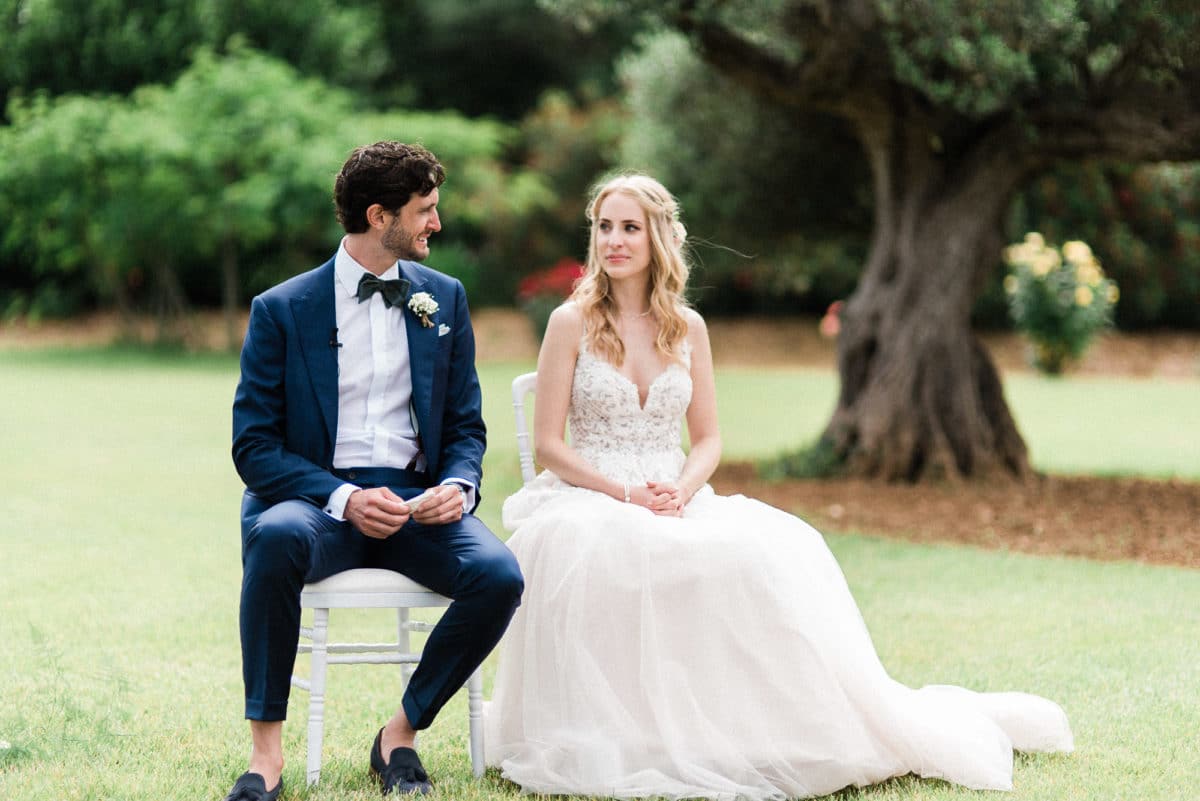 regard amoureux au domaine de galoupet photos prise par julien boyer par Pixaile Photography