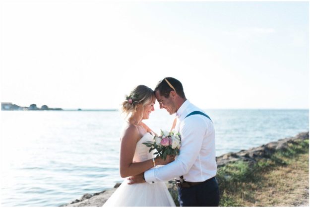 les pieds dans l'eau sur le Bassin d'Arcachon avec Julien Boyer destination wedding a Gujan Mestras