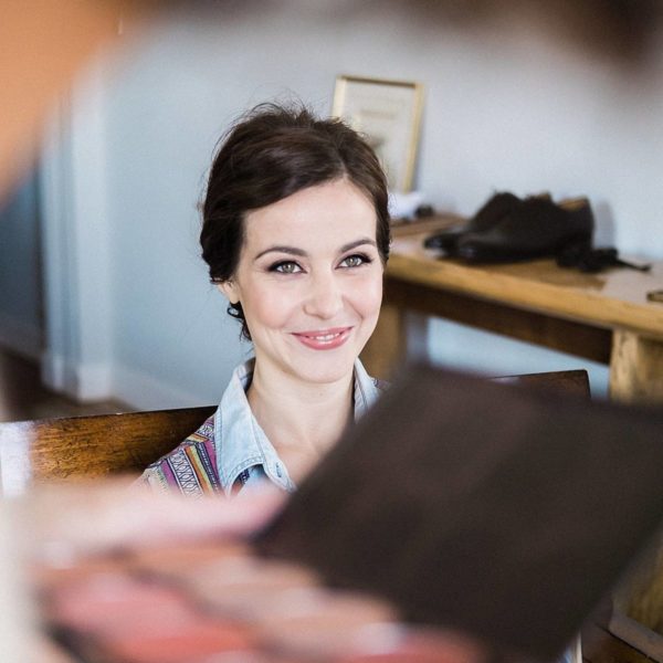 makup réalise par Virginie'e maquilleuse a la villa la Tosca sur le Bassin d'Arcachon photos réalisé par pixaile photography photographe de mariage en provence