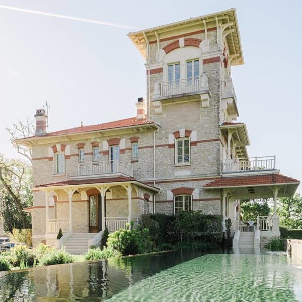 Mariage a la villa la Tosca lieu féerique sur le Bassin d'Arcachon a Taussat en gironde dans le sud ouest de la France photos réalisé par pixaile photography photographe de mariage en gironde