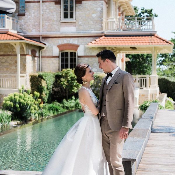 mariage avec unfirst look a la villa Tosca sur le Bassin d'Arcachon a Taussat photos prise par pixaile photography photographe de mariage en gironde