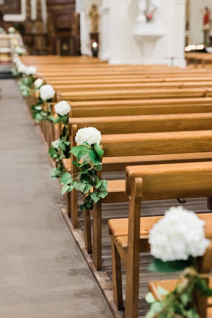 photographe de mariage sur le Bassin d'Arcachon à l'église de la teste de Buch par pixaile photography détail hortensia