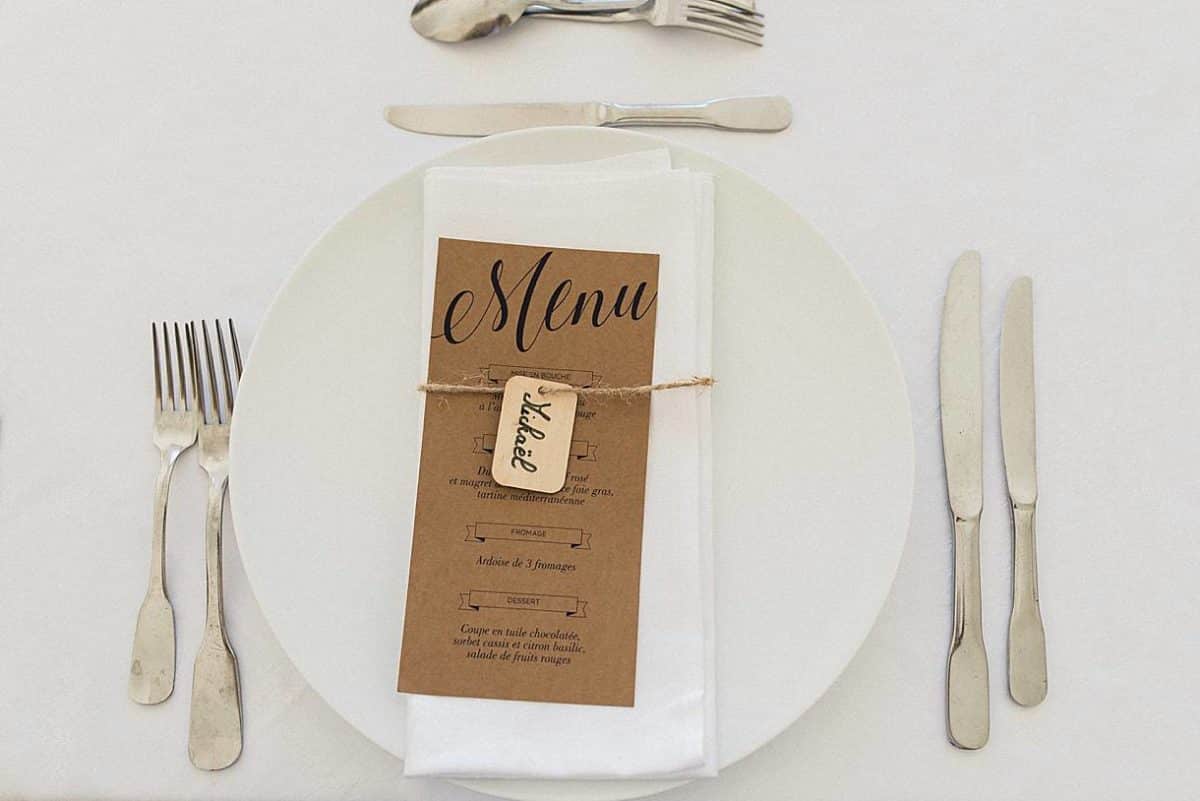 détails de table de décoration de mariage au chateau de la ligne à lignan de Bordeaux photos réalisé par un photographe professionnel de mariage en gironde