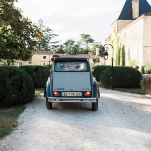 photographe de mariage à bordeaux sur un mariage en 2 cheveaux au chateau de la ligne à lignan de Bordeaux par pixaile photography