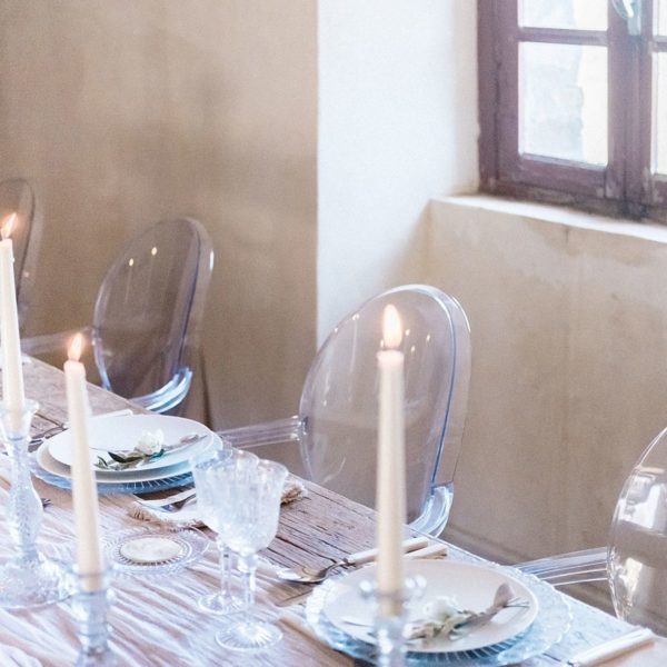 decoration de table mariage provencale par Sophie Matusiak en Provence photos réalisé à la commanderie de Peyrassol à Flassans sur Issole dans le département 83