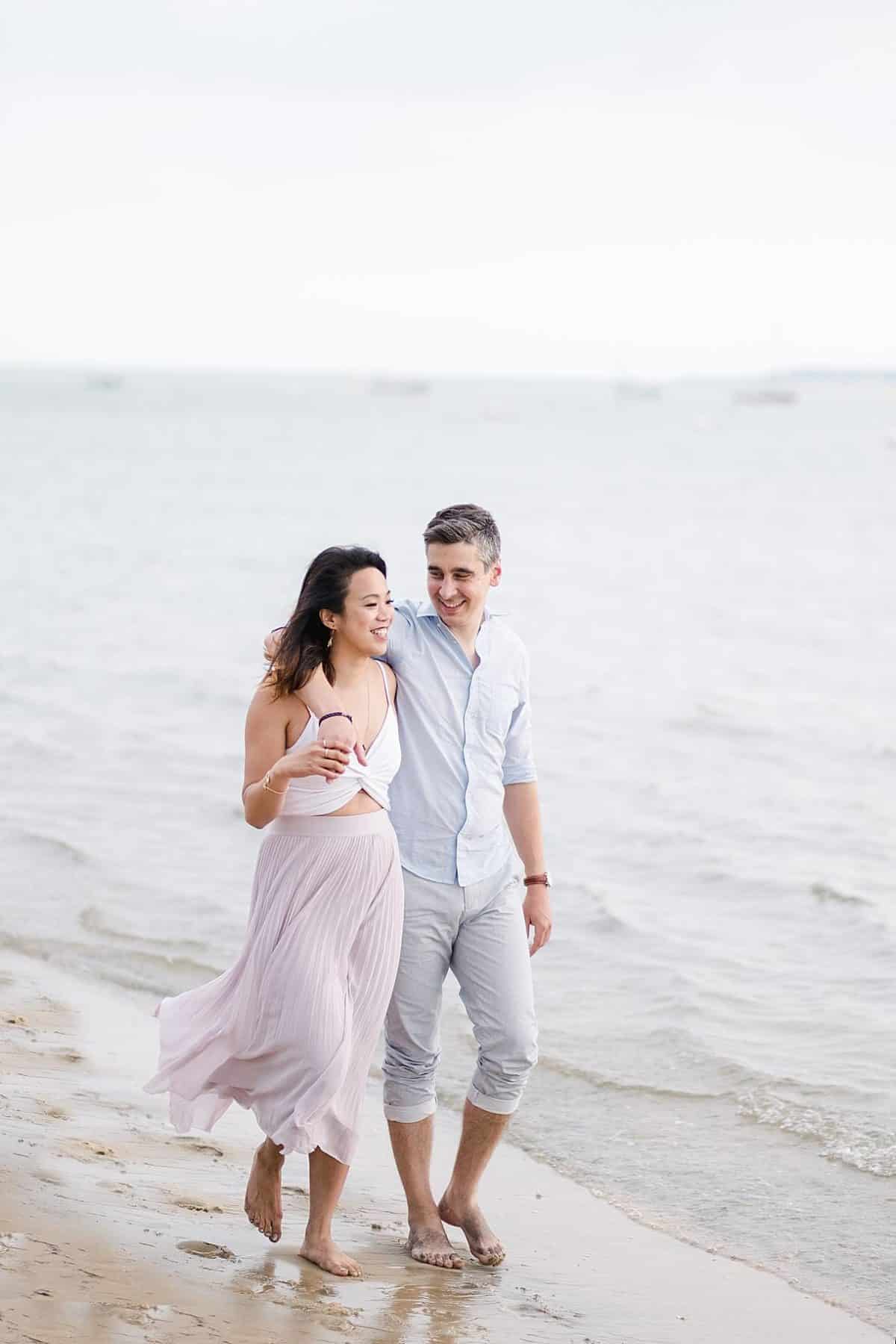 seance couple au tir au vol photos réalisé par un photographe de mariage professionnel a Arcachon