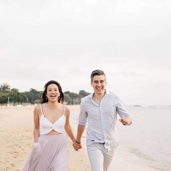 seance couple sur le Bassin d'Arcachon au tir au vol par pixaile photography photographe de couple en gironde