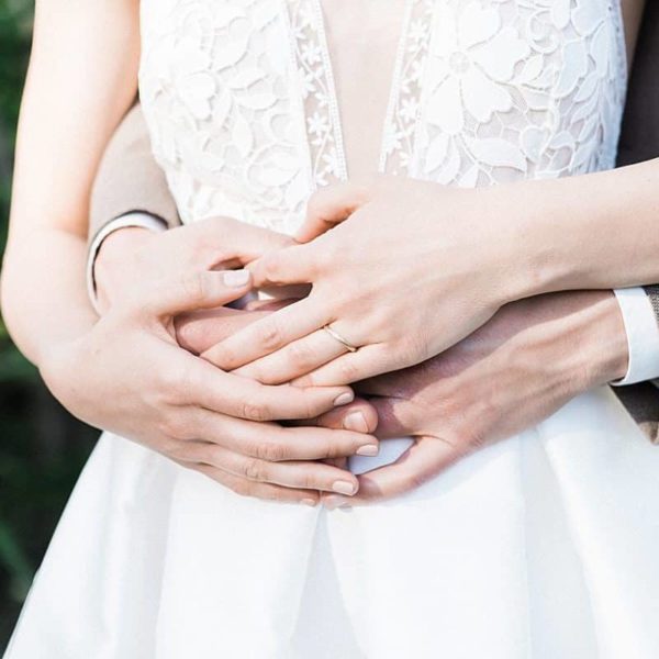 wedding luxury at Villa la Tosca on beach on Arcachon bay by Pixaile Photography wedding photographer in Gironde near Bordeaux