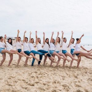 shooting EVJF a Biscarrosse dans les Landes au bord de la plage par pixaile photography photographe professionnel en Gironde proche de Bordeaux