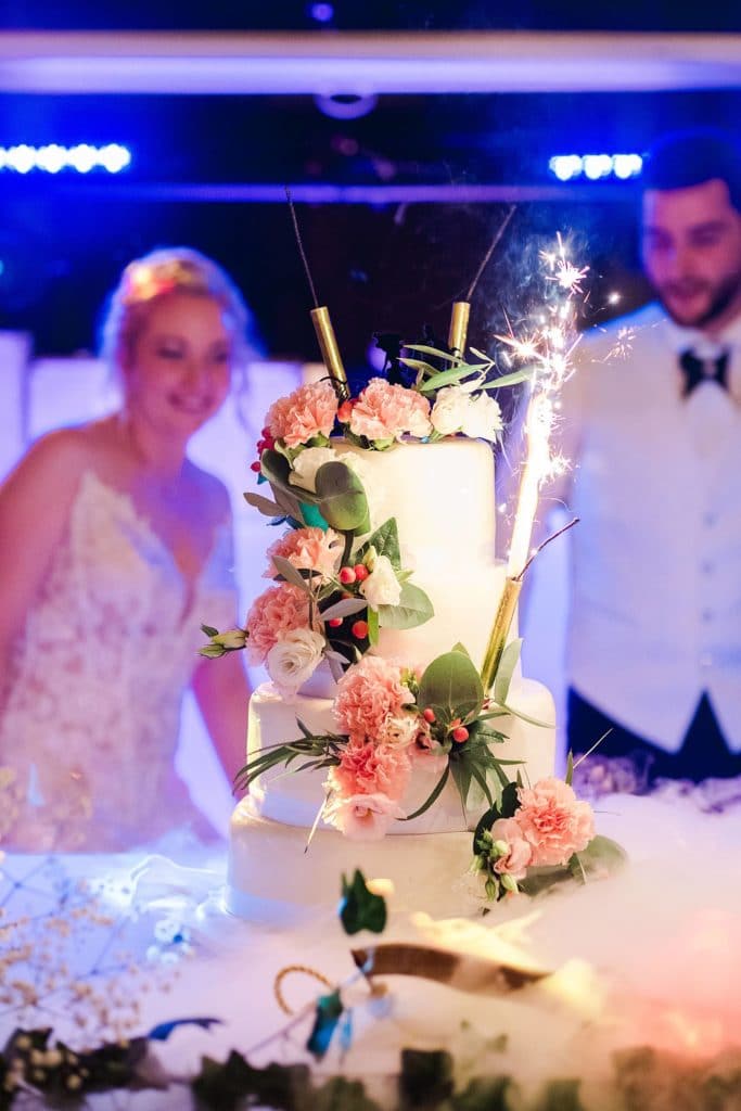 traiteur deval au chateau de flojague pour un mariage avec votre photographe de mariage a bordeaux