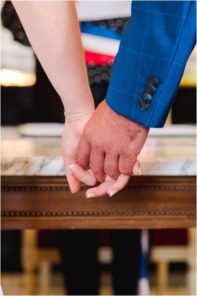 photographe de mariage à Bordeaux à la mairie de Merignac