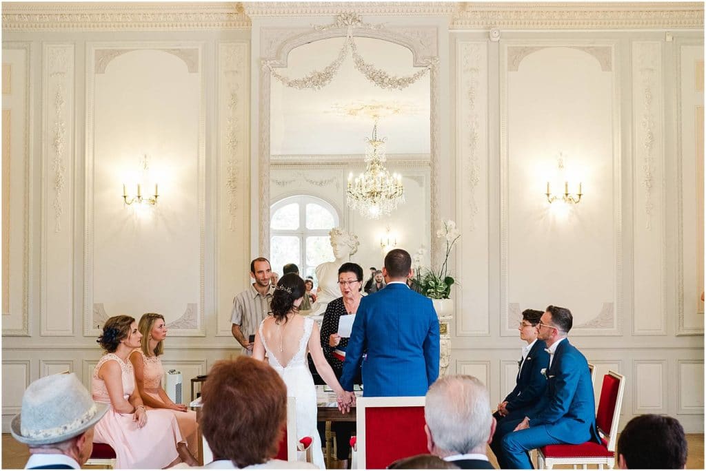 photographe de mariage à Bordeaux à la mairie de Merignac