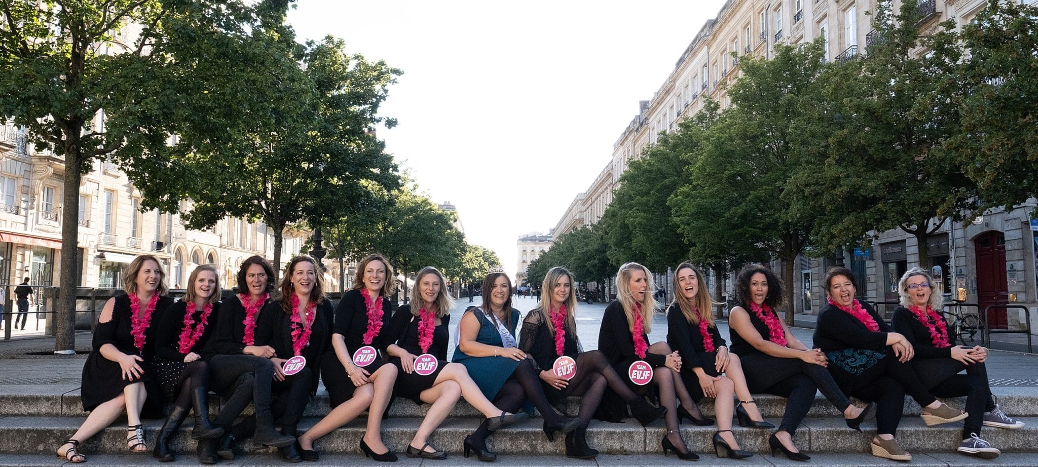 shooting evjf a bordeaux avec Julien boyer photographe evjf a bordeaux