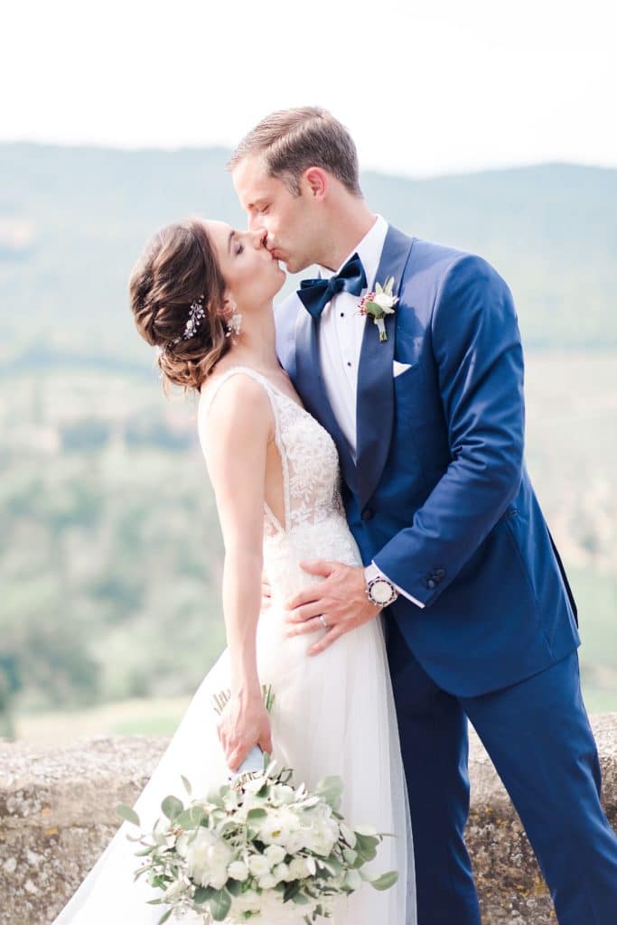 seance photo lors d'un mariage dans le pays basque proche de biarritz avec un photographe professionnel de mariage