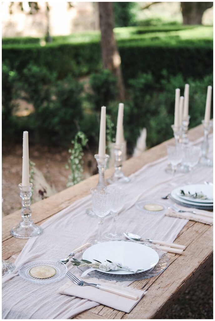 decoration de table provencale lors d'un mariage de prestige