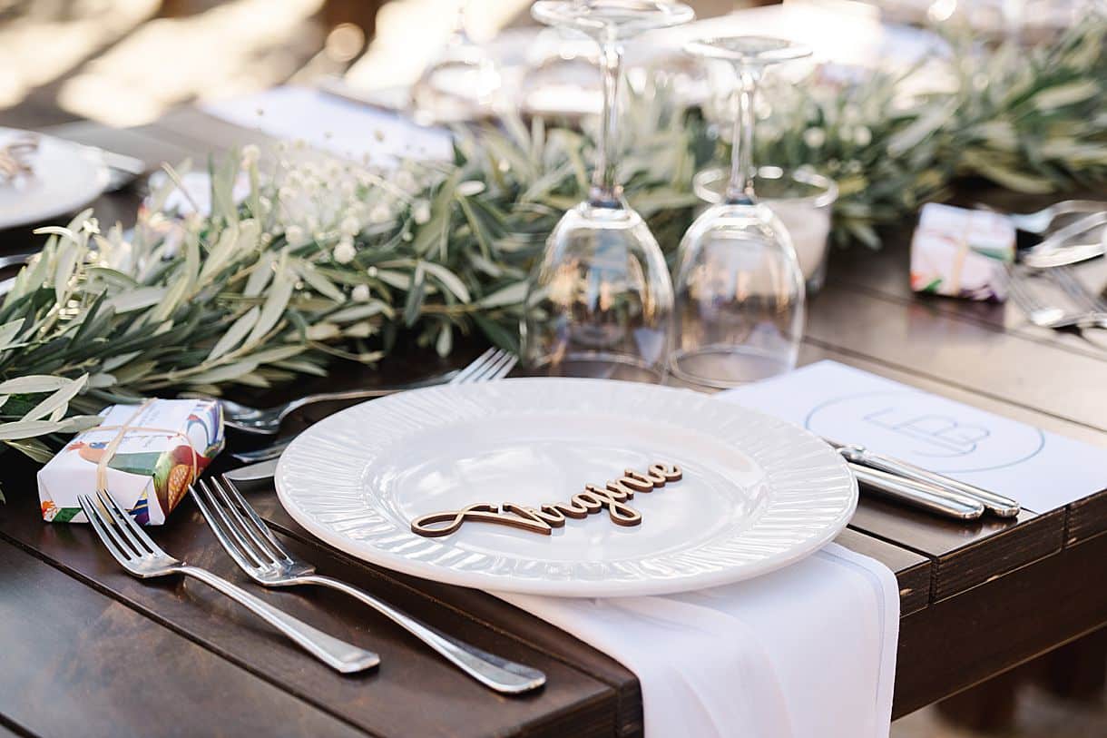 photos des assiettes qui ont servis lors du mariage de bernadette et françois au mariage en crete à l'agrecofarms